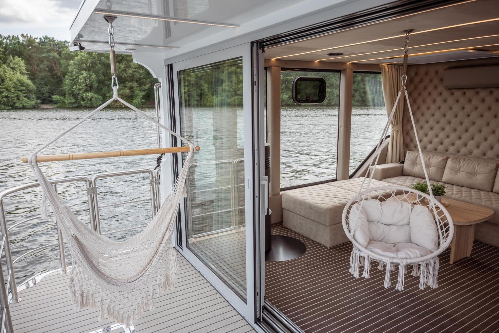 Отель Nena Hausboot Берлин Экстерьер фото